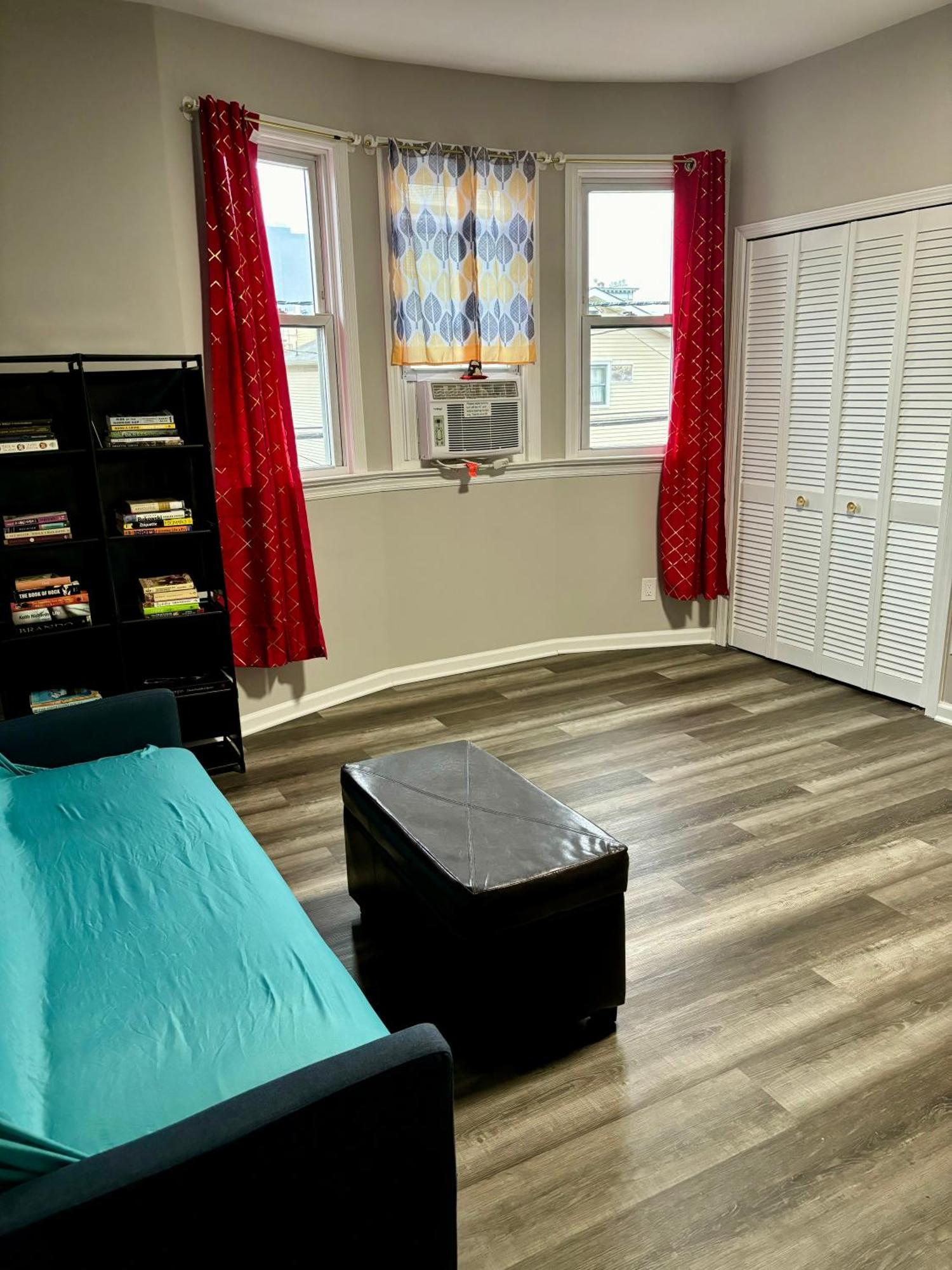 Iron Bound Gem Apartment Нюарк Екстериор снимка